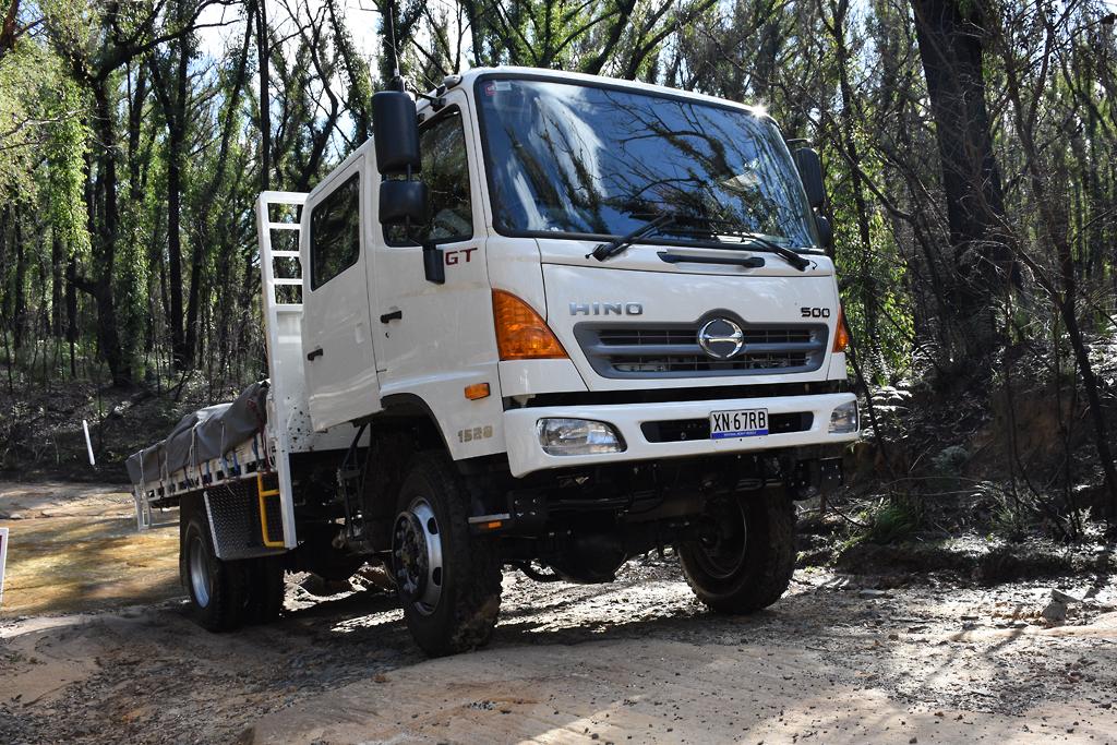download Hino 500 Series workshop manual