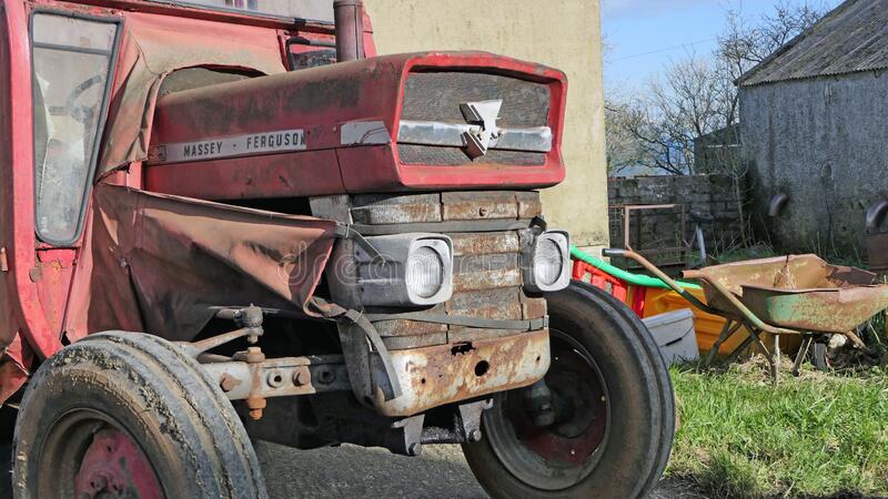 download Massey Ferguson 200 series tractor workshop manual