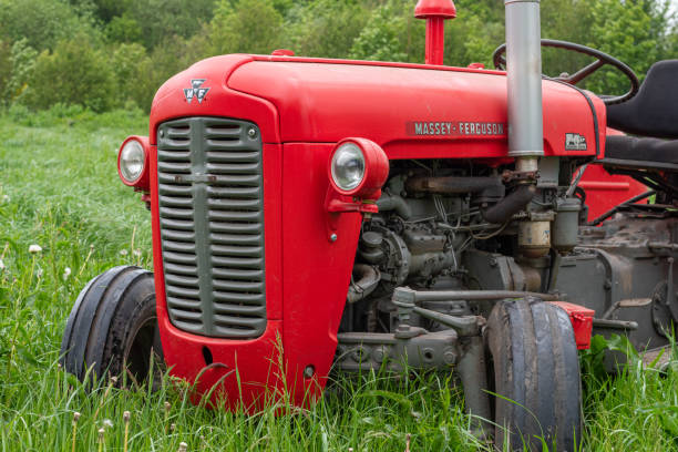 download Massey Ferguson MF35 1964 tractor workshop manual