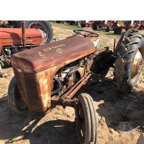download Massey Ferguson TE20 tractor workshop manual