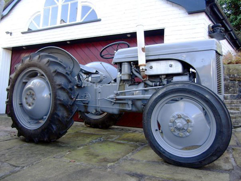 download Massey Ferguson TE20 tractor workshop manual